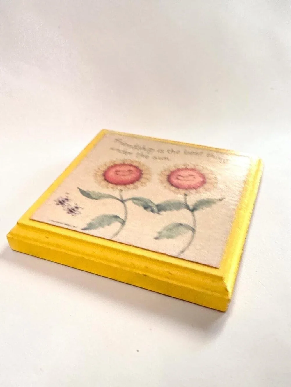 Vintage Hallmark Friendship Wall Plaque Smiling Sunflowers Yellow Mini Decor